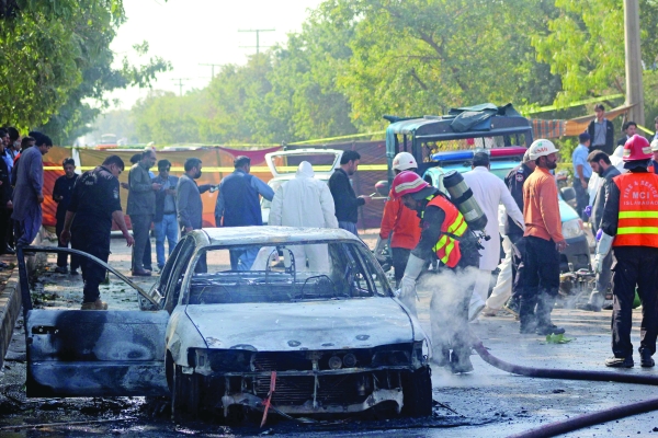 Pakistani Taliban claim deadly suicide attack