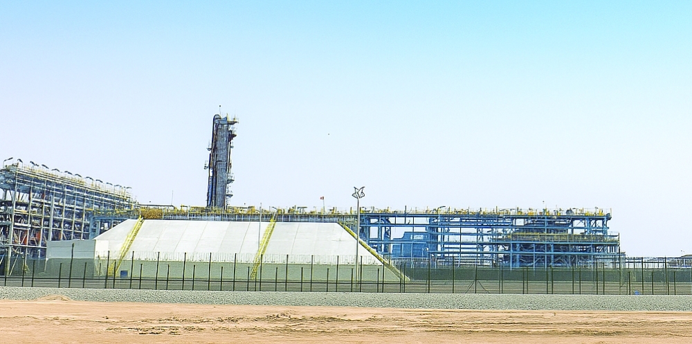 View of the NGL extraction plant at Fahud