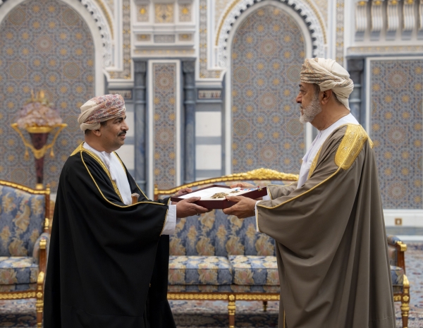 His Majesty confers Orders