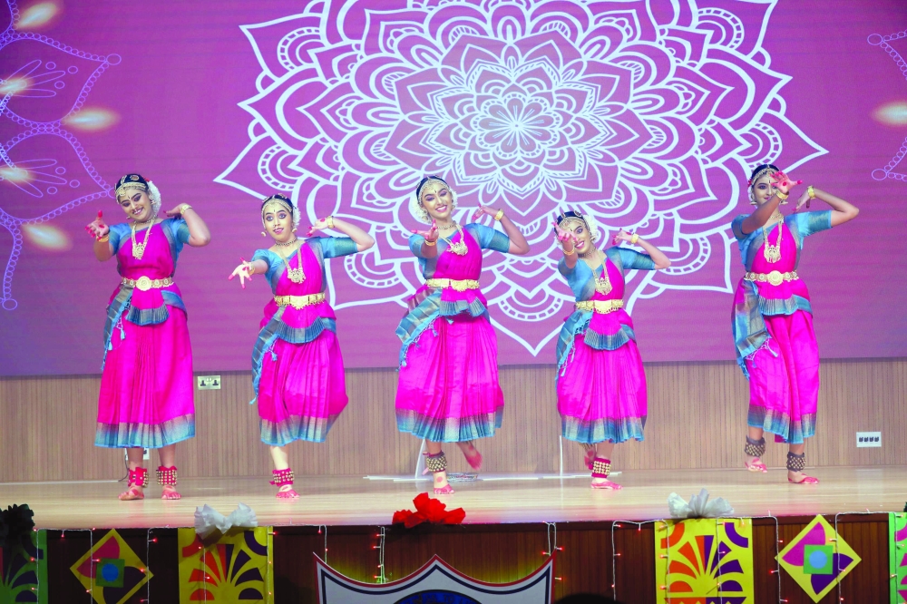 Students captivated the audience with a vibrant dance drama titled ‘Roots and Wings', a graceful depiction of the harmony between tradition and transformation.