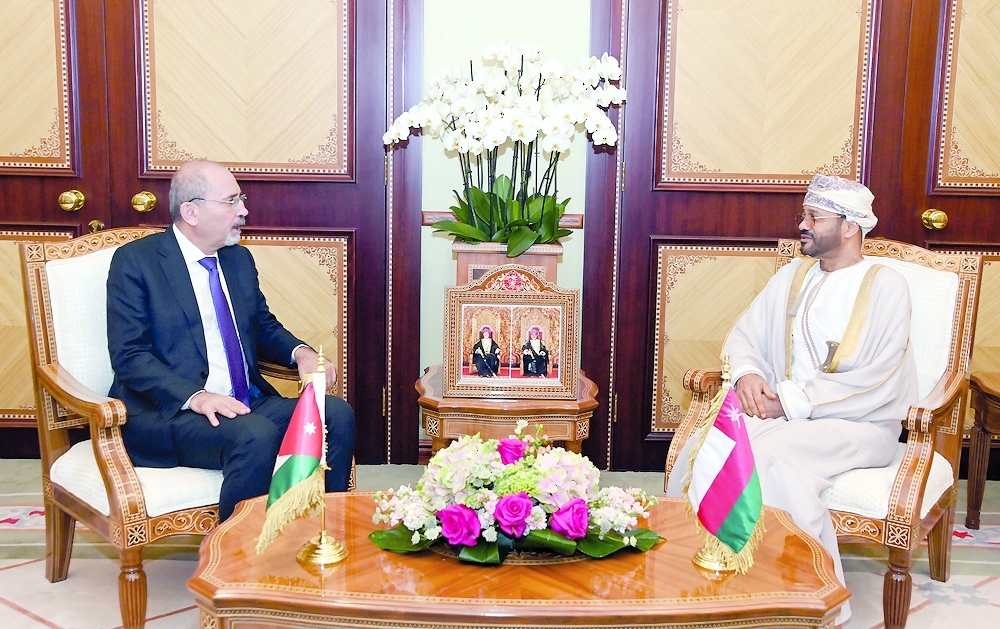  Sayyid Badr bin Hamad Al Busaidi with Ayman Safadi in Muscat on Sunday