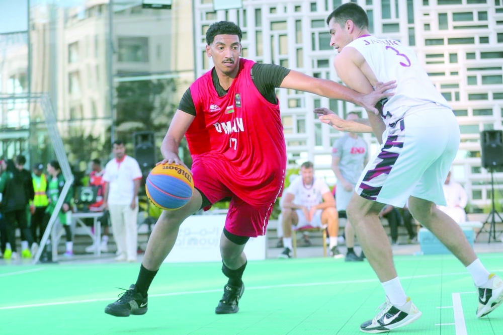 Oman’s Men’s Team B lost 16-12 to Qatar despite a promising start. — Ammar al Musafir