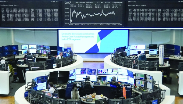 Stocks fall on Fed cut bets; futures hit by trading outage