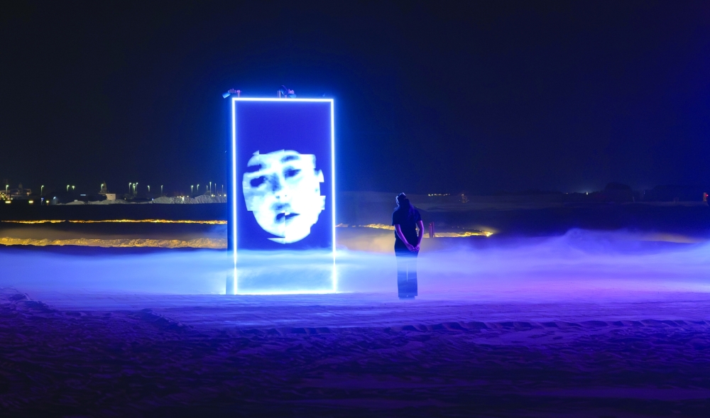 Iregular, Faces, 2022.