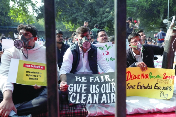 Delhi records over 200,000 respiratory illness cases