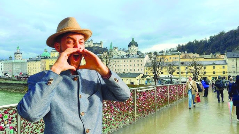 Switzerland currently counts some 12,000 keen yodellers