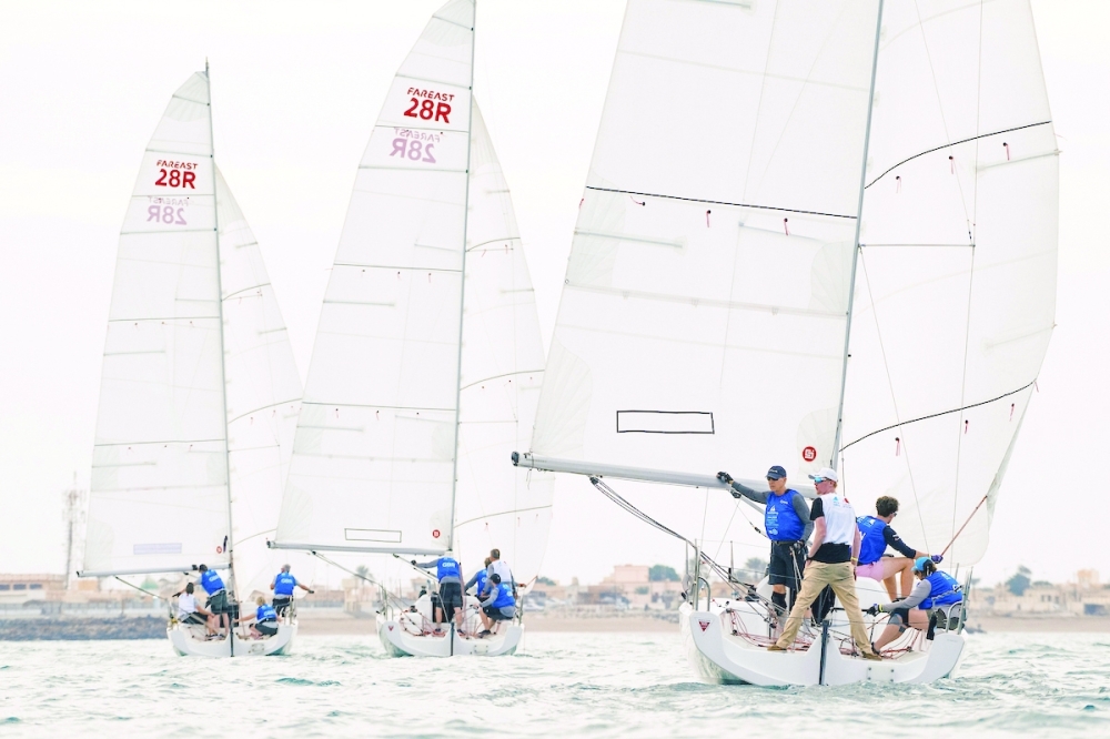 The championship continues until 8 December, with final results to be announced during the closing ceremony.