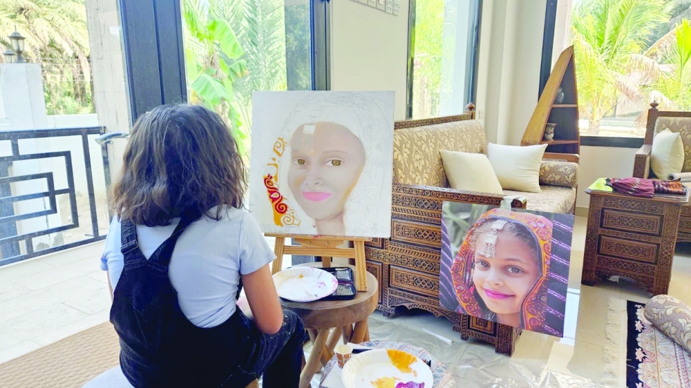 Anwar Anwar Hilal al Jabri at work