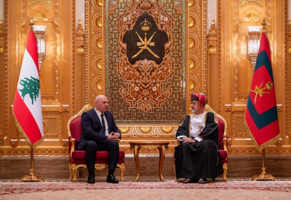 HM holds private meeting with Lebanese President