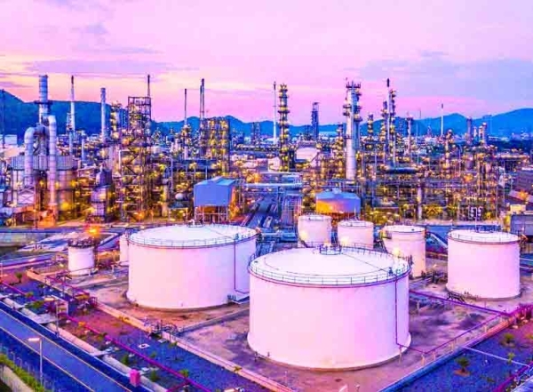 Fitch upgrades Omani energy entities EDO and OQ to investment-grade ‘BBB-’