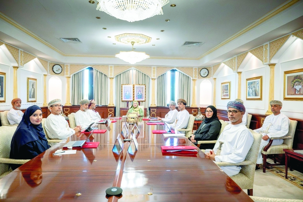 The meeting was attended by Dr Rahma bint Ibrahim al Mahrouqiyah.