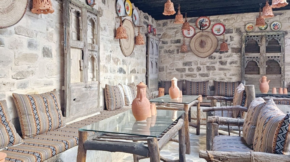 Koofan Heritage Lodge, a small Bed and Breakfast in Taqah