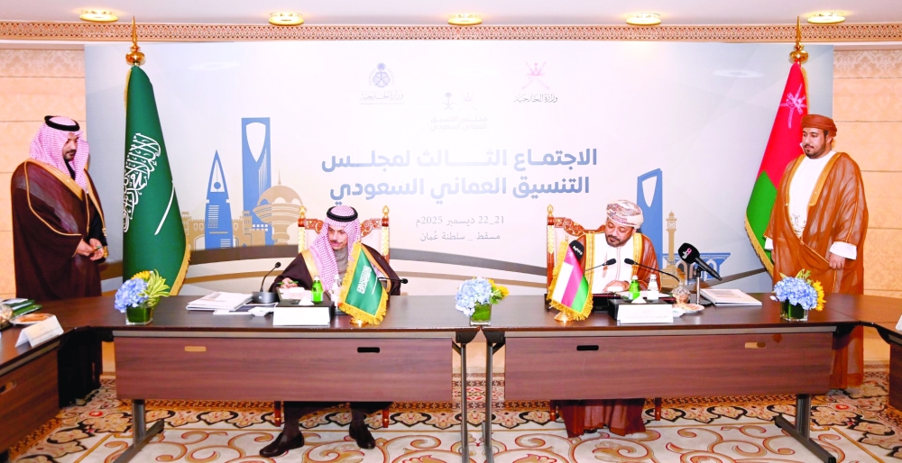 Sayyid Badr bin Hamad al Busaidy and Prince Faisal bin Farhan al Saud during their talks in Muscat.