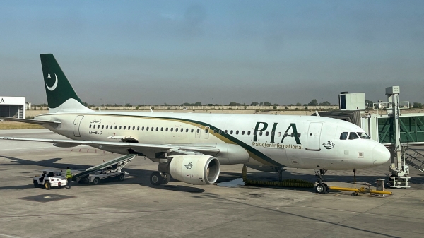 Pakistan's PIA draws three bids for privatization