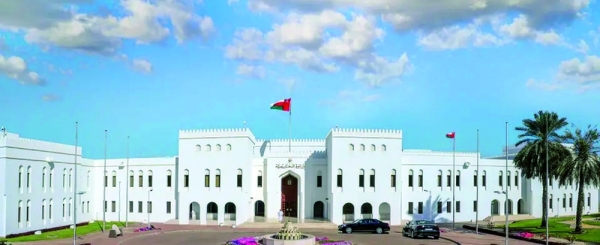 Oman's role in facilitating Yemen prisoner exchange hailed