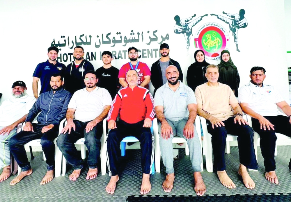 At the conclusion of the course, Paramedic Jazab Hussein distributed certificates of participation to the coaches who took part in the programme.