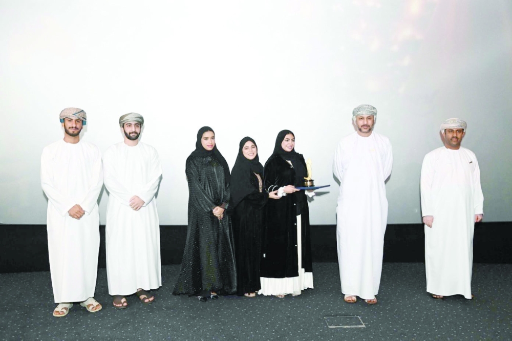 Malak al Ghafri, the winner of first place, attributed the achievement to a collective work that lasted over two months and was produced with a zero budget through the voluntary efforts of the team.