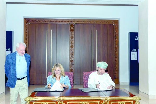 Oman, Belgium ink pact to host ‘Wonders of the World’ exhibition