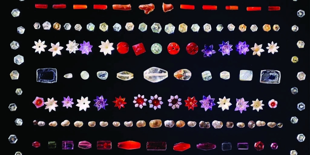 The Piprahwa gems is a collection of more than 300 precious stones and ornaments believed to have been buried with relics of the Buddha at a stupa site in northern India.