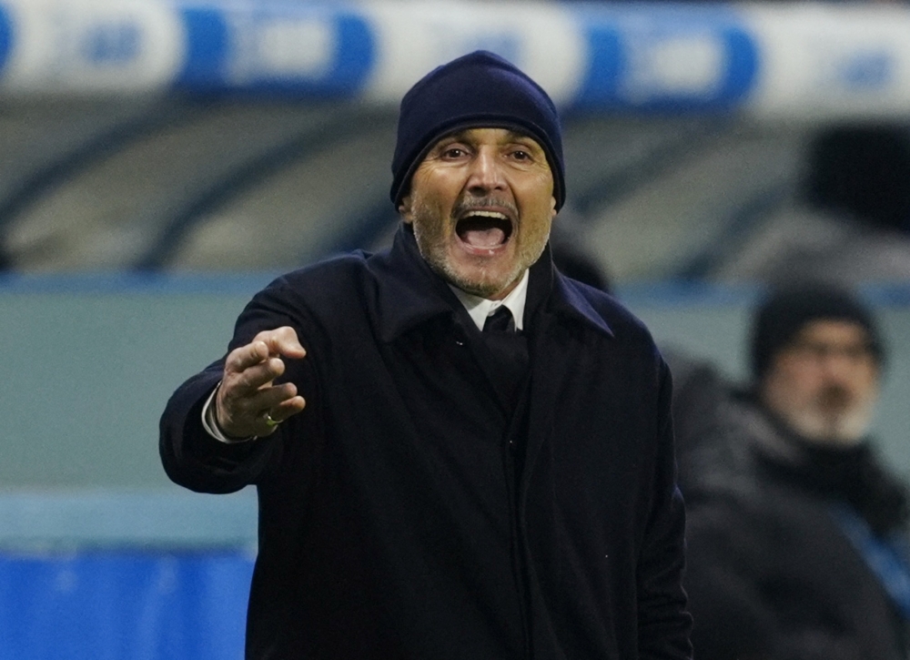 Juventus coach Luciano Spalletti reacts 