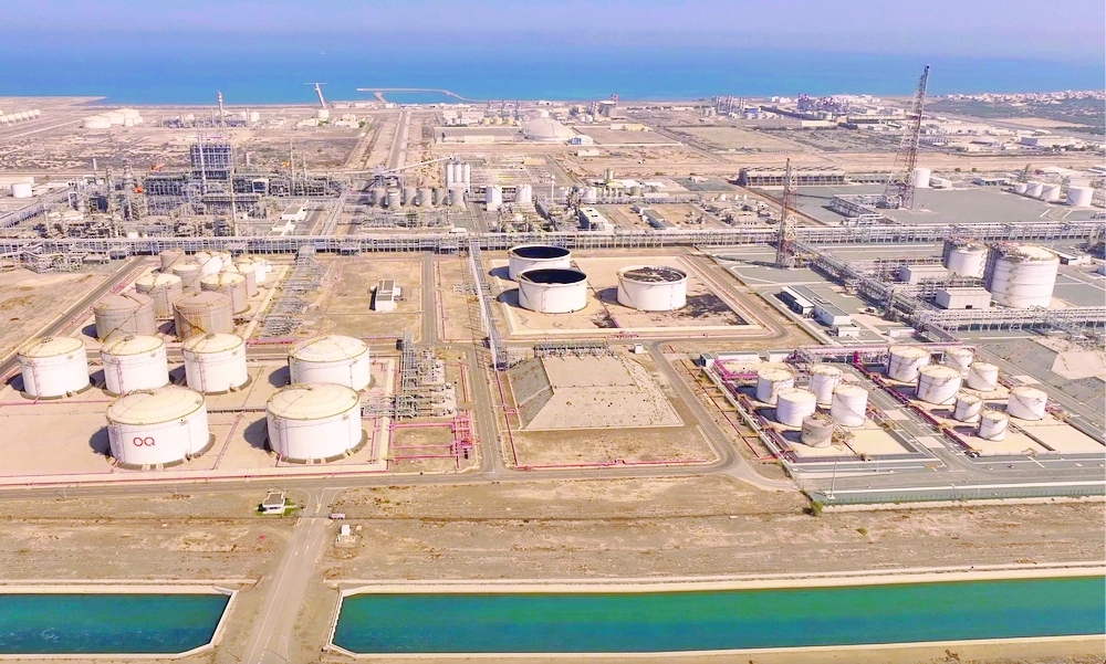 Non-oil activities continued to expand, growing by 2.5 per cent to reach RO 7.2916 billion.