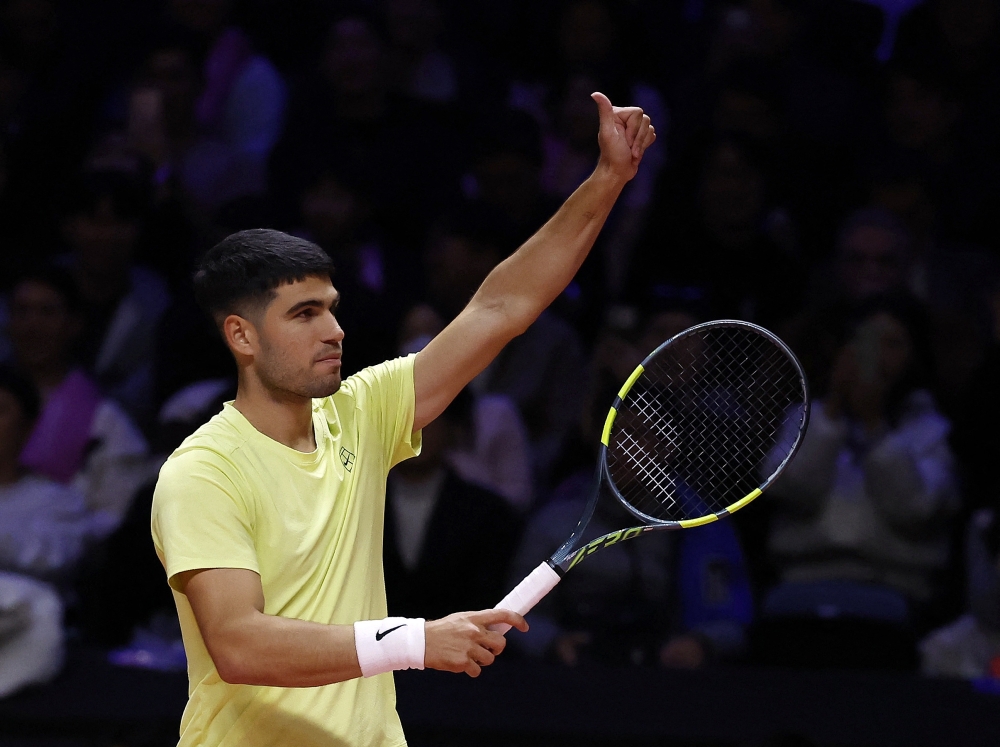  Spain's Carlos Alcaraz celebrates winning his Hyundai Card Super Match 