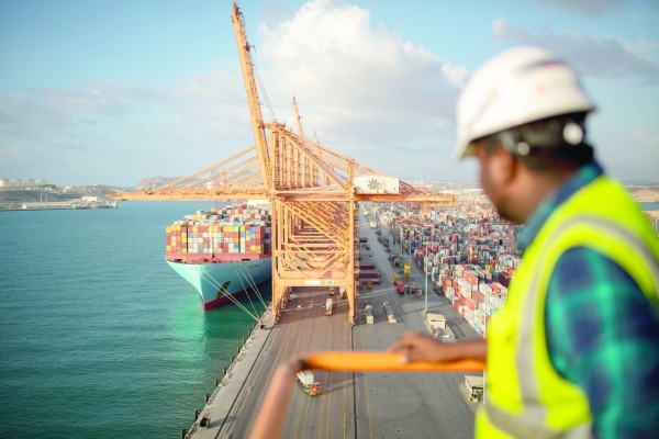 Oman accelerates logistics reforms to boost foreign investment