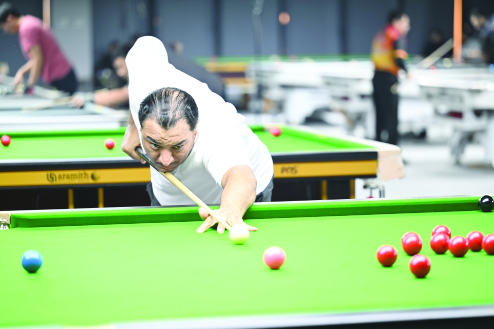 High-level battles mark round of 32.