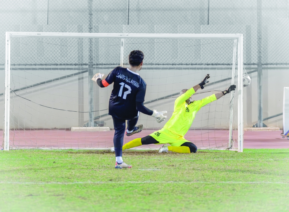 The Ministry of Finance secured qualification after a tough encounter against Muscat Municipality, which ended 1–1 in regular time, before the Ministry of Finance prevailed 5–3 on penalties. — Ghassan al Amri