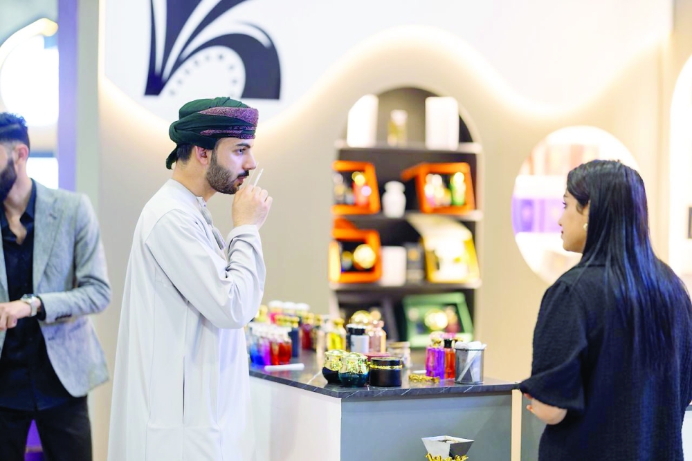 The exhibition reflects strong momentum in Oman’s perfume and luxury goods market.