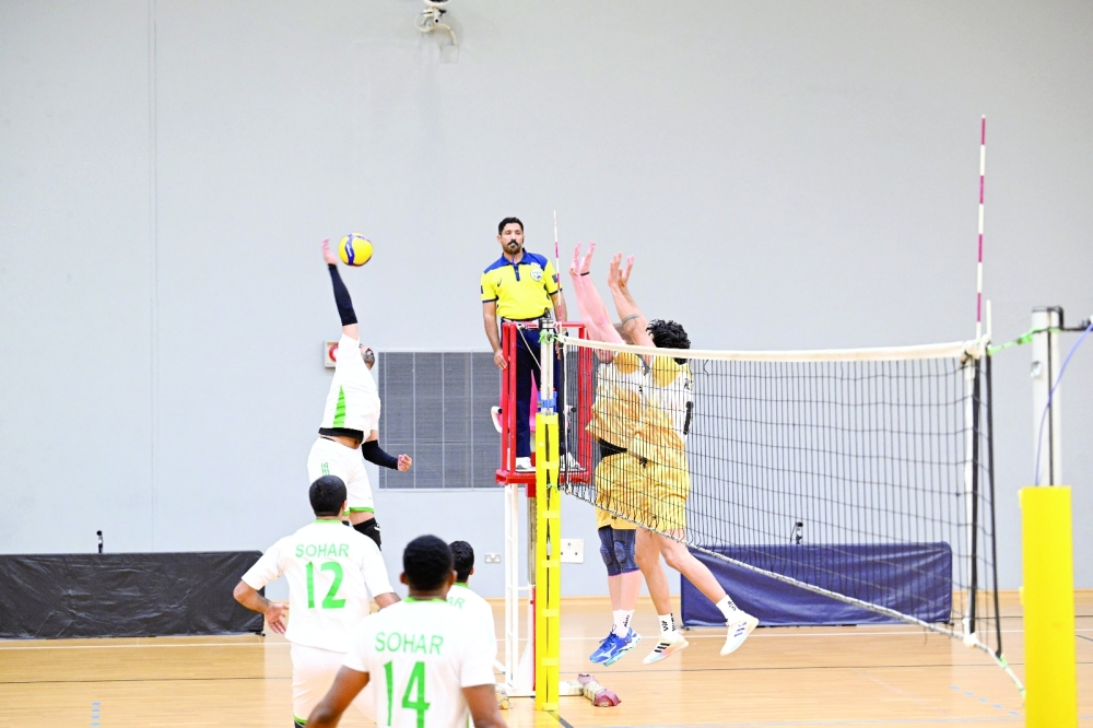 Fierce battle between the players.