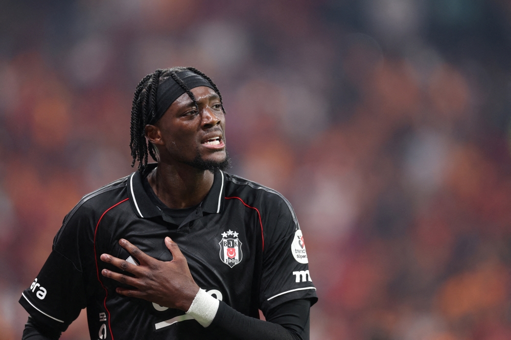  Besiktas' Tammy Abraham reacts after sustaining an injury 