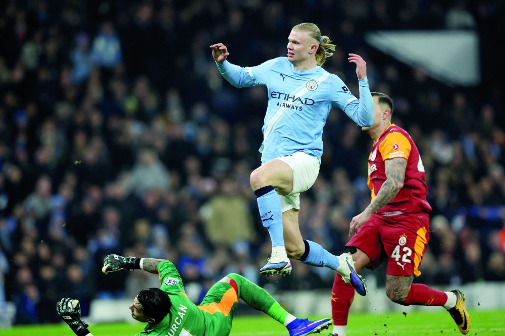 Soccer Football - UEFA Champions League - Manchester City v Galatasaray - Etihad Stadium, Manchester, Britain - January 28, 2026 Manchester City's Erling Haaland scores their first goal REUTERS/Scott Heppell