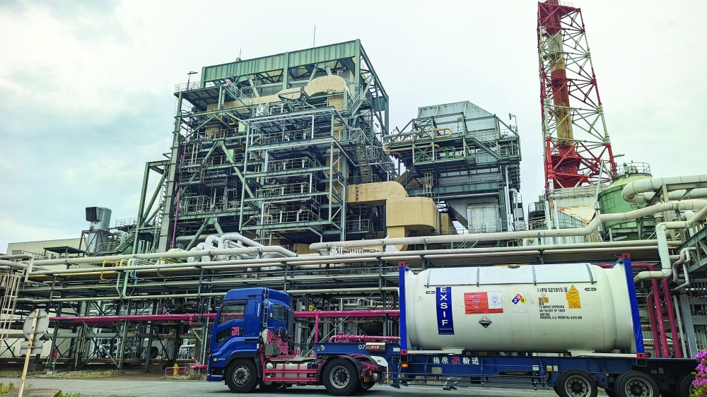 The hydrogen and ammonia production plant in Yanbu is scheduled to start commercial operations in 2030.