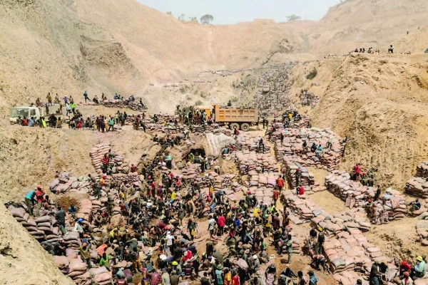 'At least 200' feared dead in DR Congo landslide