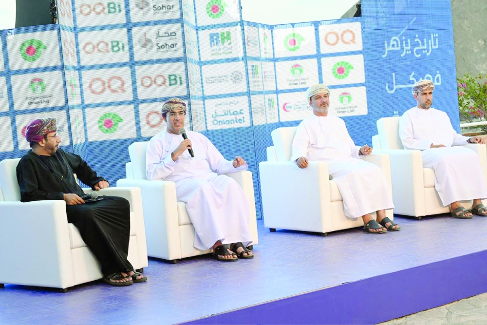 The dignitaries at the press conference.