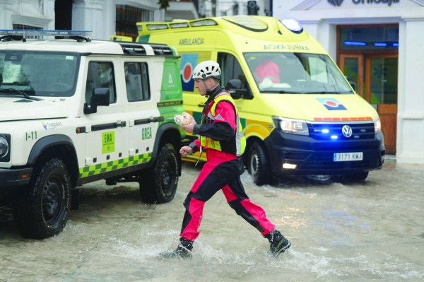 Spain, Portugal brace for storm after flood deaths