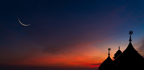 Breaking: Ramadhan to begin on February 19 in Oman