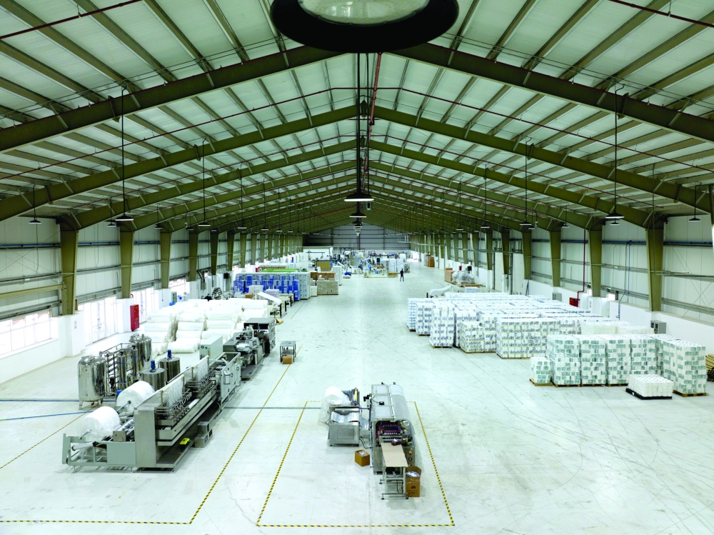 Cumulative investments in Salalah Free Zone exceeded RO 5.5 billion by the end of 2025, attracting capital from 20 countries.