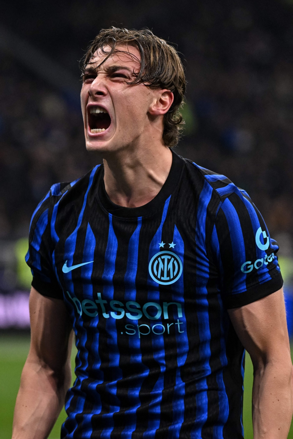 Inter Milan's Italian forward #94 Pio Esposito celebrates after scoring Inter's second goal  