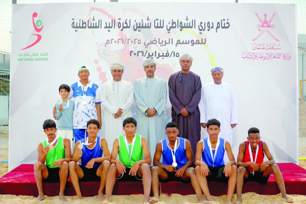 
Sohar players pose with their silver medals. 