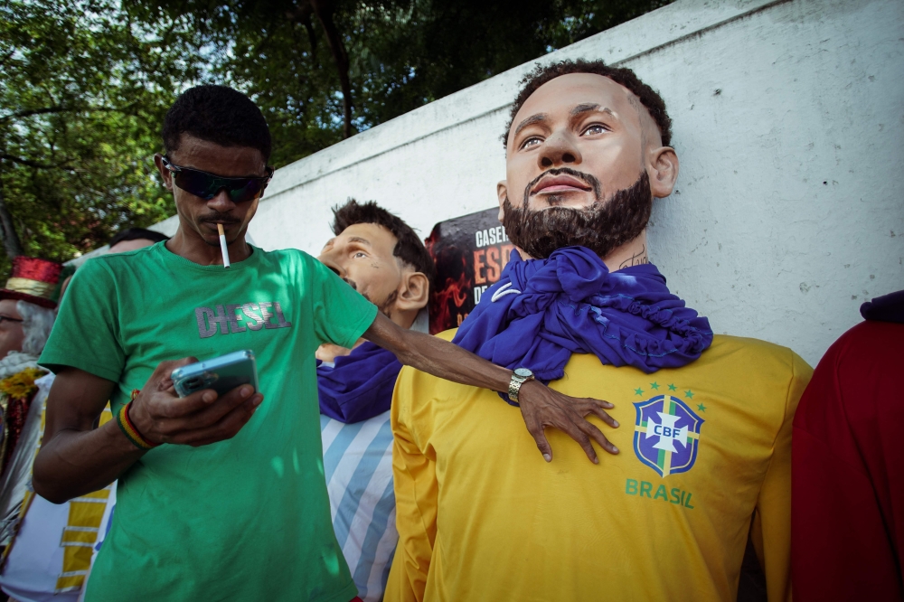 BRAZIL-CARNIVAL-OLINDA-PUPPETS