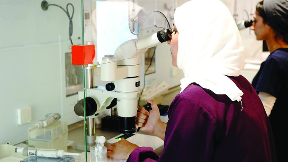 143 families are currently awaiting the birth of their first child during the current year. — ONA