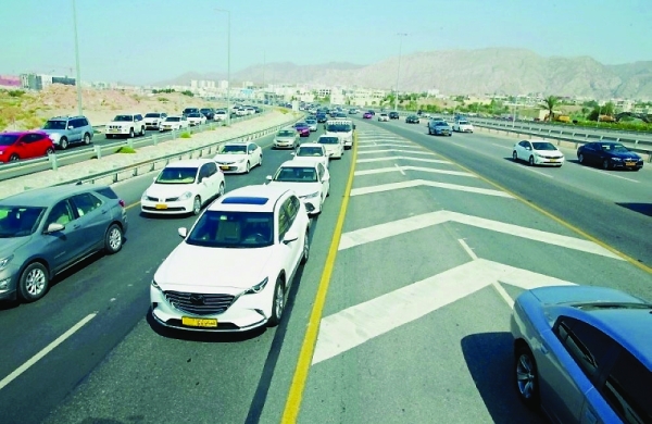 Traffic toll prompts call for delivery rider safety code