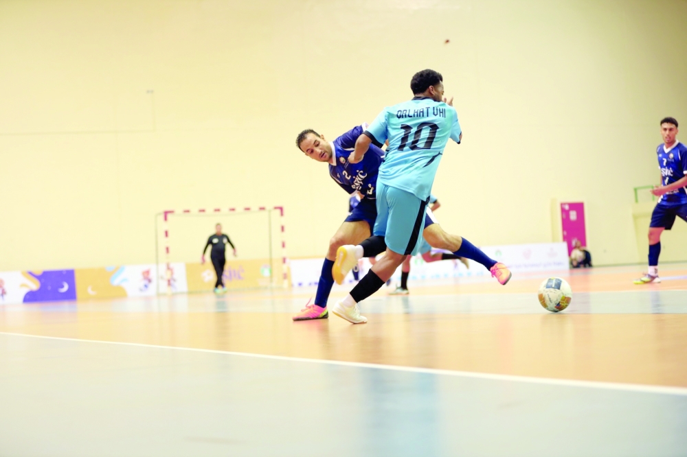 Mubadara Qalhat Healthy Village Team maintained their impressive form with a 4–1 victory over Sur Healthy City Team.