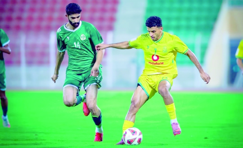 Seeb and Sohar players fight for the ball during round 16 of JL.