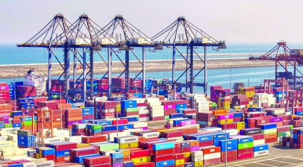 Oman trade surplus reaches RO 6 billion