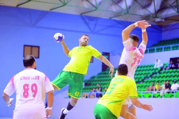 Oman Club maintains lead as Muscat strengthen bid for second place