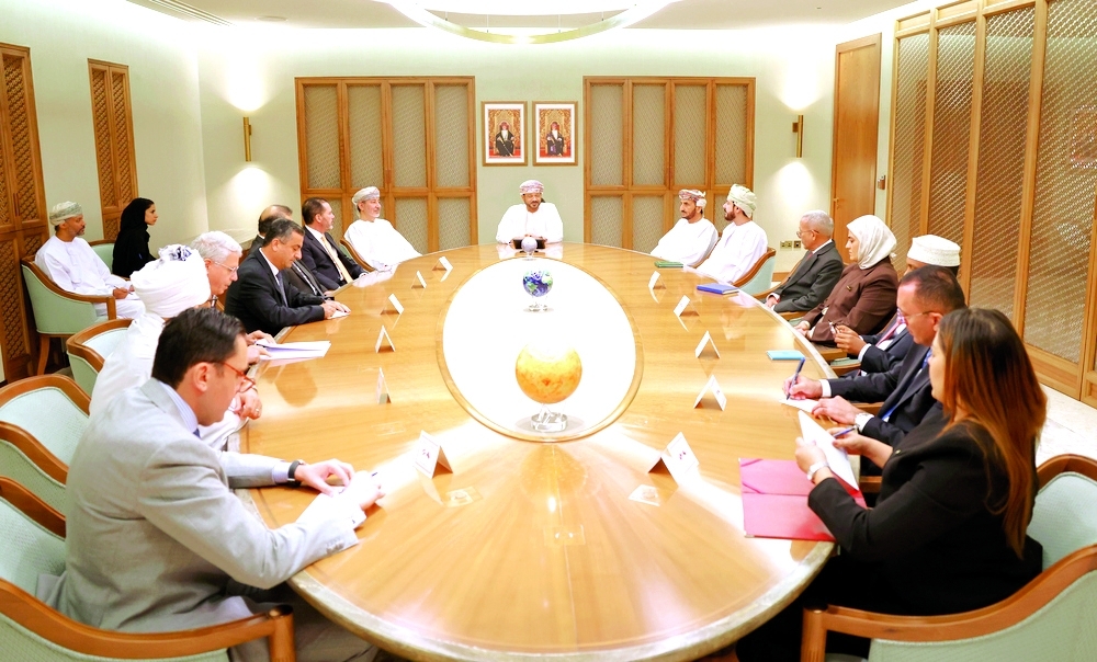Sayyid Badr held a meeting on Sunday with several ambassadors of Arab countries to the Sultanate of Oman. - ONA