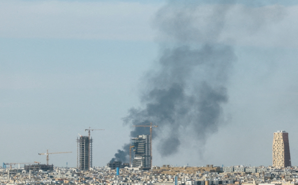  Smoke rises above Riyadh, amid the US-Israeli conflict with Iran